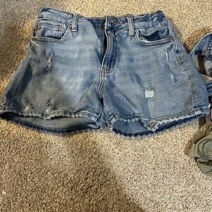 art class Blue Jean Shorts with Distressed Hem